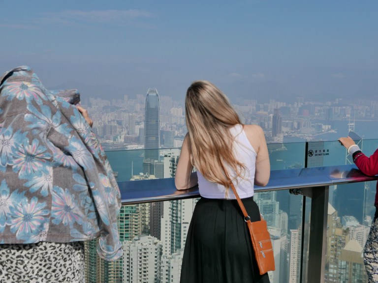 p1040027_33716665116_o