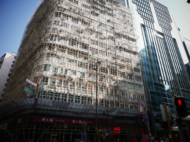 p1040059_33716652926_o