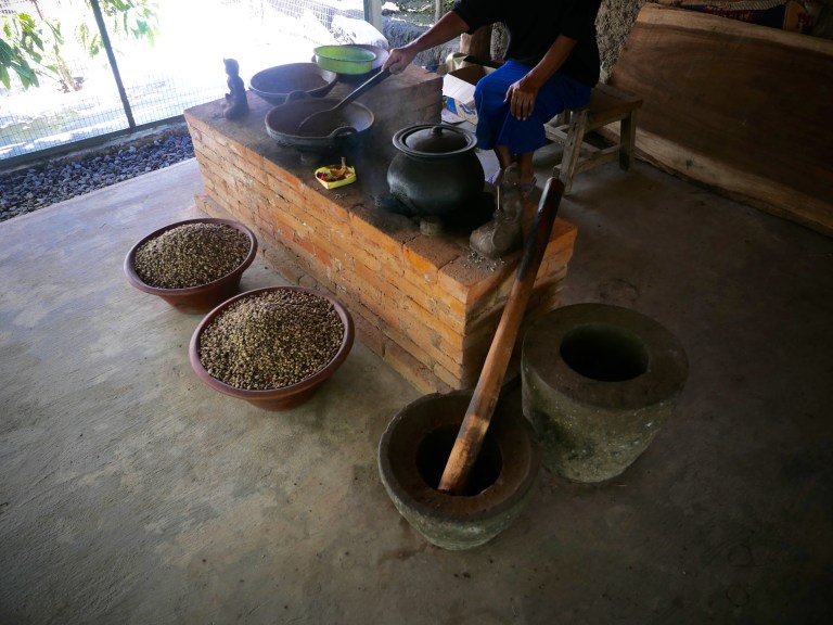 p1040405_33720414096_o